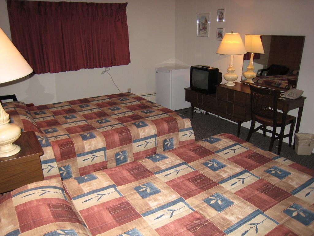 Downtowner Motor Inn Крестон Номер фото