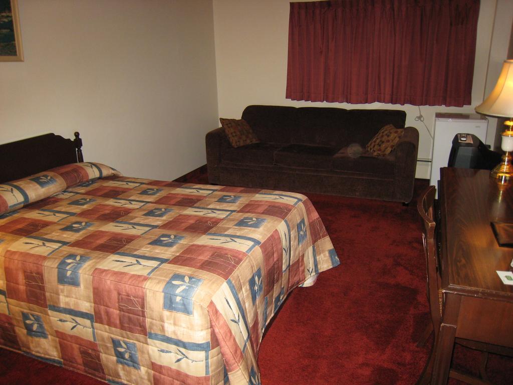 Downtowner Motor Inn Крестон Номер фото